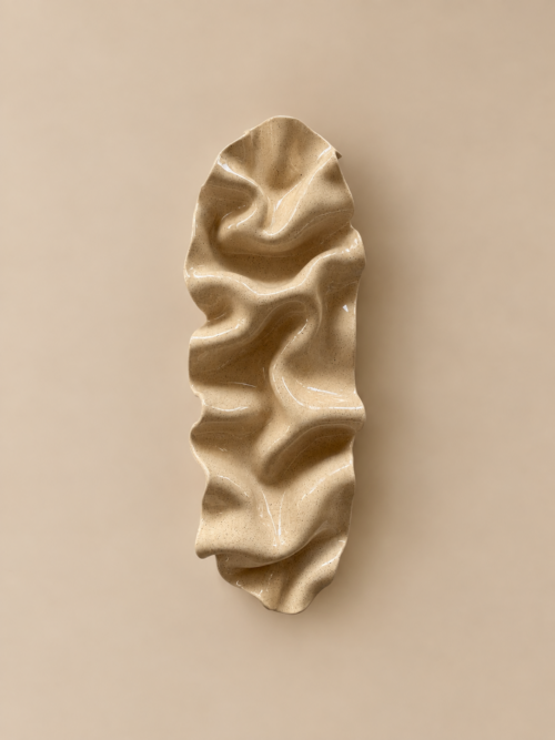 wall object - glossy beige with speckles