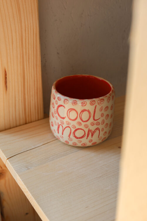 cool mom cappuccino cup red