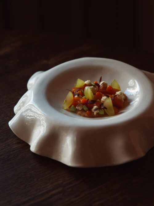 white ruffle plate