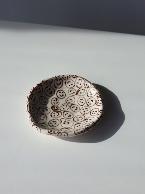 tiny smiley dish